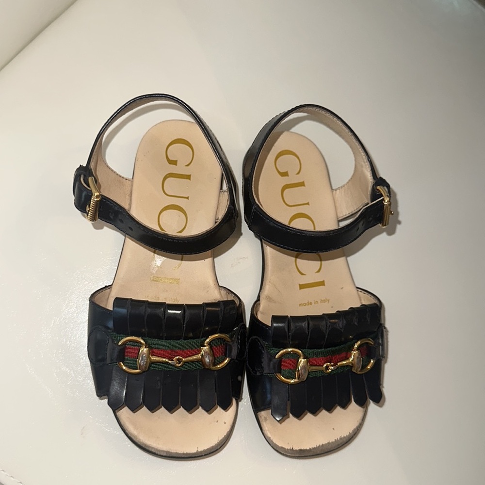 gucci little girls Sandals